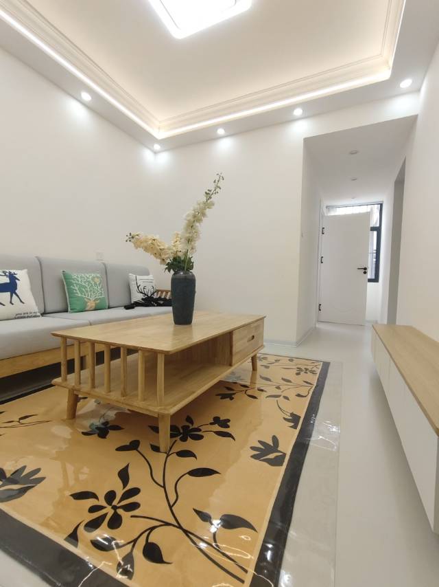 西山区 永昌小区 2室1厅1卫 30.3㎡ 朝东 精装 26.5万 - 图片3
