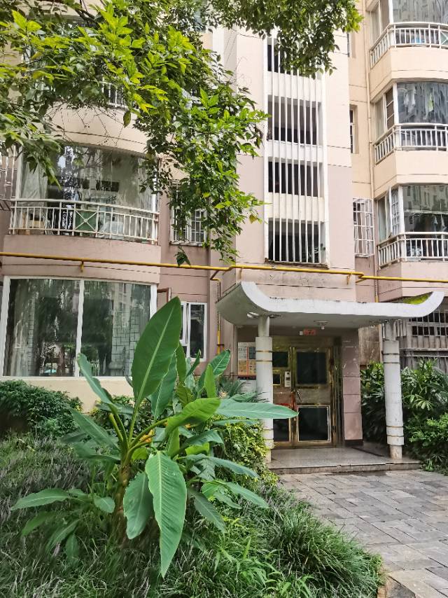 五华区 书香门第 4室2厅3卫 157㎡ 朝南 精装 155万 - 图片2