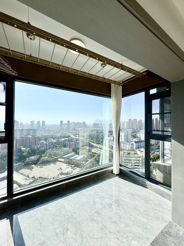 西山区 金地商置昆悦 3室2厅1卫 91.48㎡ 朝南 精装 91万 - 图片2