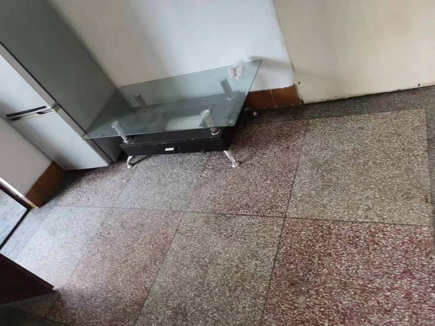 呈贡区 老水务局家属区 2室2厅1卫 57㎡ 朝南 简装 55万 - 图片3