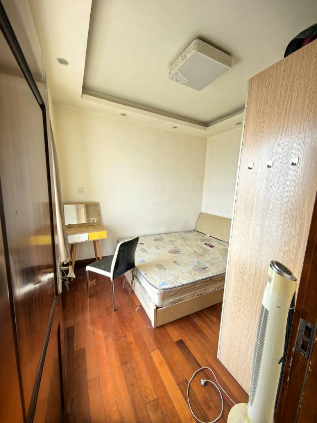 西山区 融城优郡B区 2室2厅1卫 70.83㎡ 朝东 精装 59.8万 - 图片4